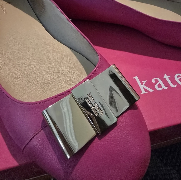 Kate Spade Braylee Deep Pink Nappa Flats with Gold Bow - Picture 2 of 6